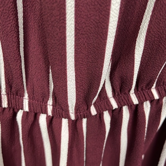 Ambiance Womens Jumpsuit M Burgundy/Cream Stretch Waist Adj Straps Wide Leg EUC - Picture 4 of 12